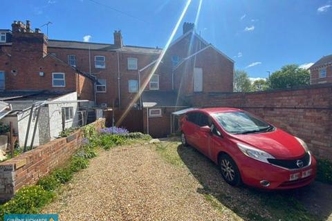 31 Cheddon Road, Taunton, TA2 7BN