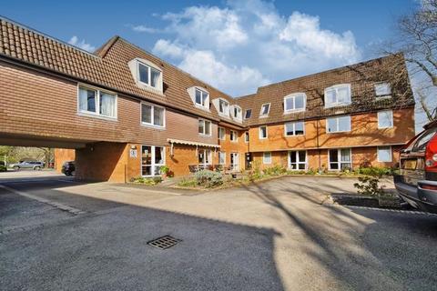 1 bedroom apartment for sale, Wey Hill, Haslemere
