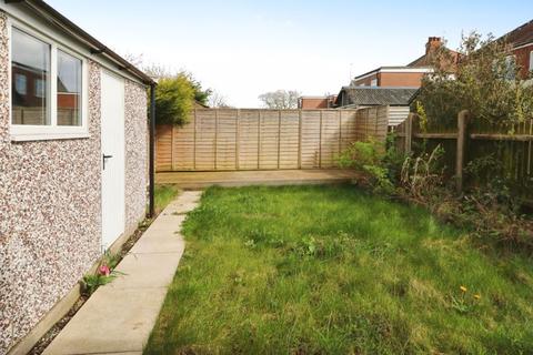 3 bedroom semi-detached house for sale, Belgrave Drive, Hull