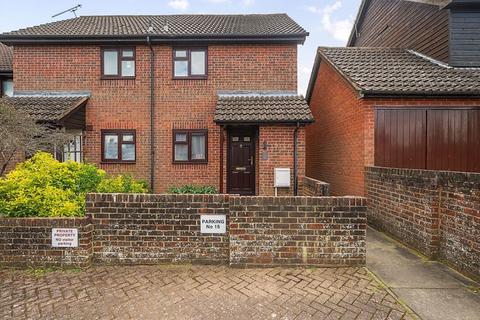 2 bedroom end of terrace house for sale, Kirby Close, Cranbrook