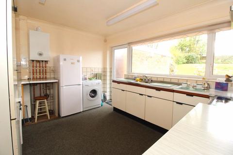 3 bedroom bungalow for sale, Launceston Road, Walsall, WS5 3EB