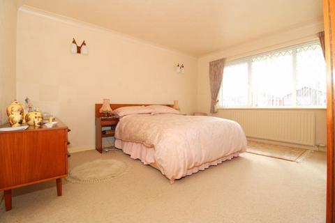 3 bedroom detached bungalow for sale, Launceston Road, Walsall, WS5 3EB