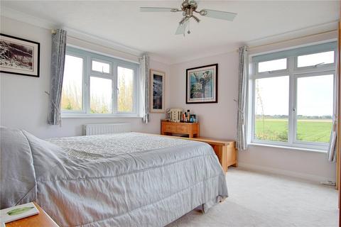 44 Bewley Road, Angmering, Littlehampton, BN16 4JL