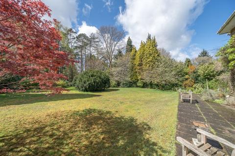 5 bedroom detached house for sale, Pine Bank, Hindhead