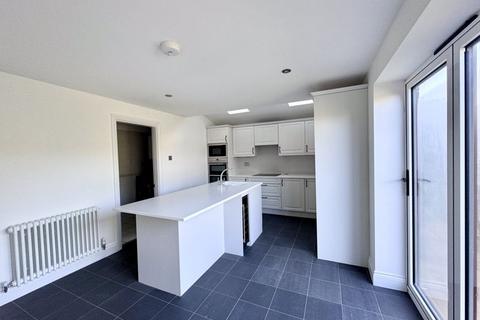 3 Becket Close, Sutton Coldfield, B74 4XP