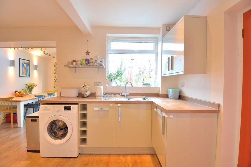 Dining kitchen 3
