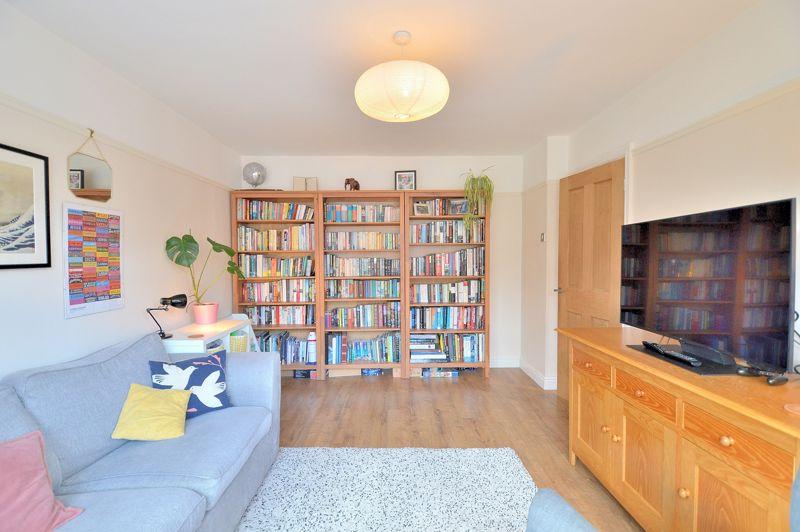 Living room 3