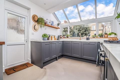 5 bedroom terraced house for sale, Inglis Road, Southsea