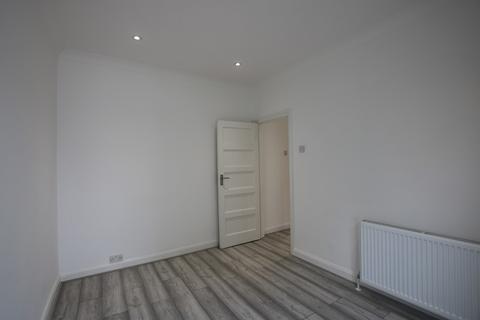 1 bedroom flat to rent, Northview Crescent, Neasden, London, NW10