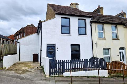 2 bedroom end of terrace house for sale - Cookham Hill, Borstal, Rochester