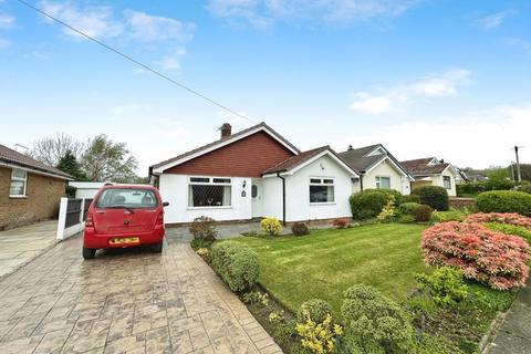 2 bedroom detached bungalow for sale - Humber Drive, Bury