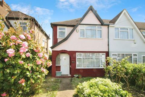 69 The Fairway, Northolt, UB5 4SN