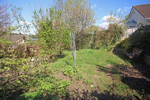 8 Fern Close, Alderholt, Fordingbridge, SP6 3HZ