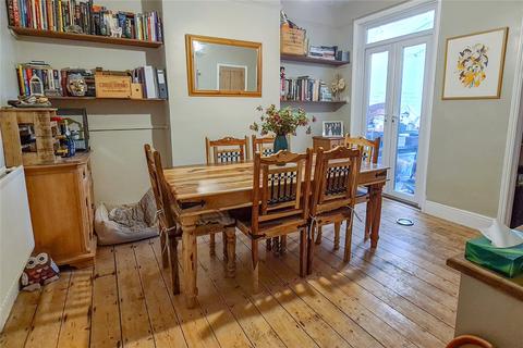 101 Newtown, Trowbridge, BA14 0BB