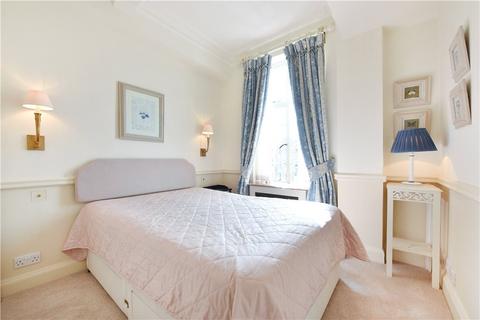 1 bedroom flat for sale, Hallam Street, London, W1W