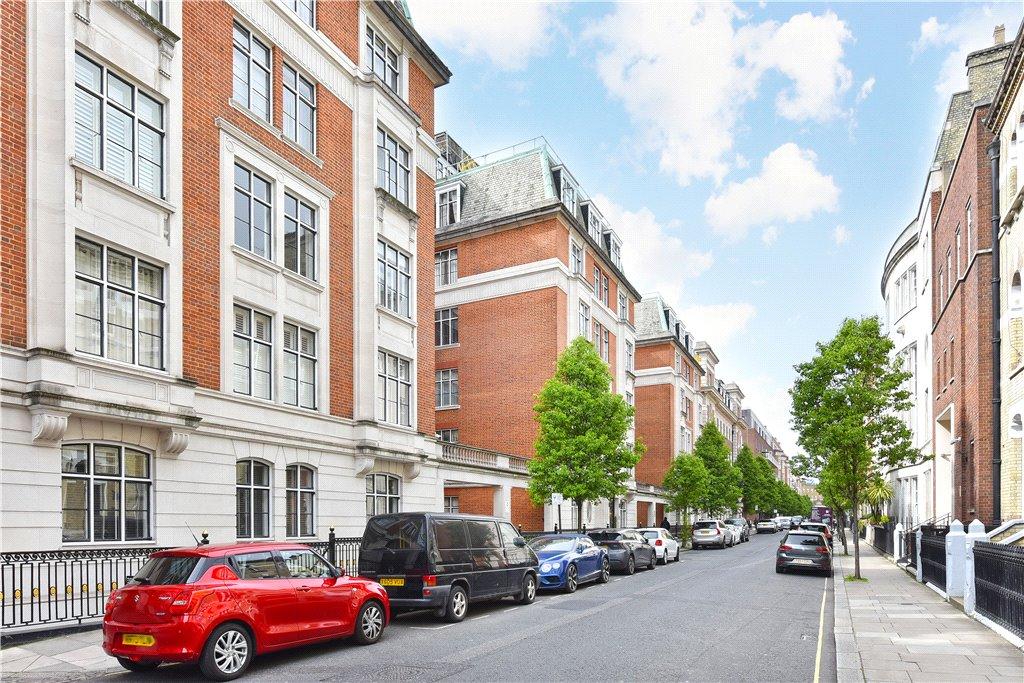 Hallam Street, London, W1W 1 bed flat for sale £715,000