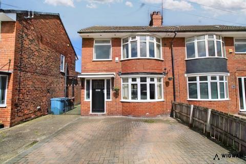 3 bedroom semi-detached house for sale, Strathmore Avenue, Hull, HU6