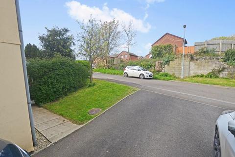 5 Ashmead, Grampound Road, Truro, TR2 4DH