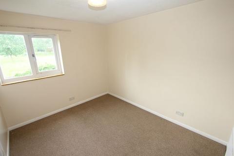4 bedroom end of terrace house to rent, Maude Road, Beaconsfield