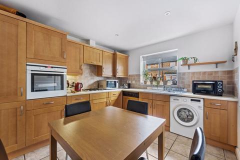 2 bedroom semi-detached house for sale, Lindsay Road, Worcester Park