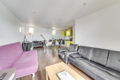 2 bedroom apartment for sale, Coleridge Road, Crouch End N8