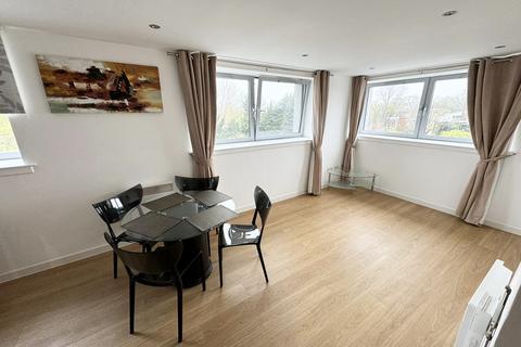 2 bedroom apartment to rent, Heysmoor Heights, Princes Park, L8