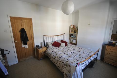 2 bedroom terraced house to rent, Tomkinson Street, Chester, CH2