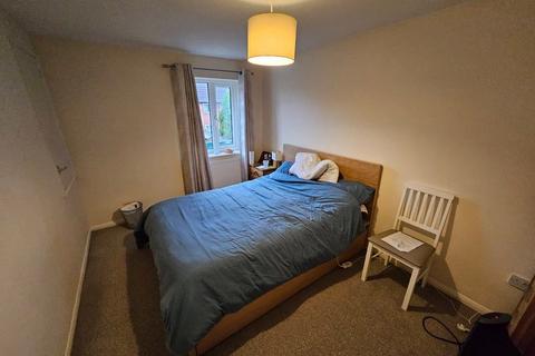 1 bedroom terraced house to rent, Oaktree Crescent, Bristol