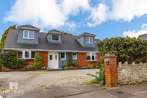 6 bedroom detached bungalow for sale, Old Barn Road, Christchurch, BH23