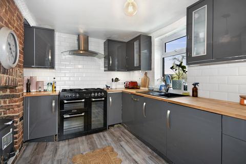 3 bedroom semi-detached house for sale, Winchelsea Road, Rye