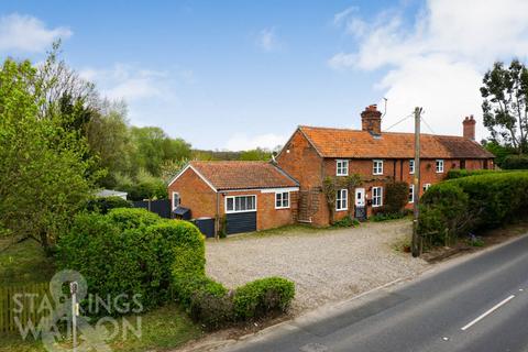 4 bedroom cottage for sale, Panxworth Road, South Walsham, Norwich