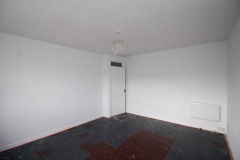 2 bedroom flat for sale, Orkney Place, Kirkcaldy