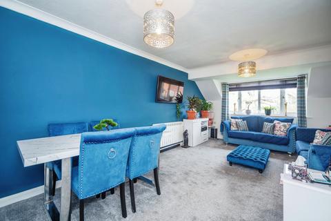 undefined, Flack Gardens, Hoo ME3