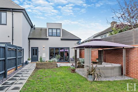 2 bedroom semi-detached house for sale, Milton Road, Cambridge