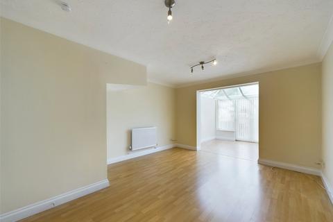 2 bedroom terraced house to rent, Barnfields, Gloucester, Gloucestershire, GL4