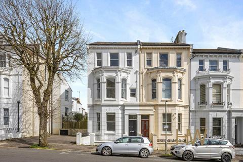 2 bedroom apartment for sale, Buckingham Road, Brighton, East Sussex, BN1 3RJ