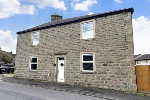 4 bedroom end of terrace house to rent - Hayhurst Street, Clitheroe, BB7 1ND
