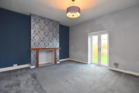 4 bedroom end of terrace house to rent, Hayhurst Street, Clitheroe, BB7 1ND