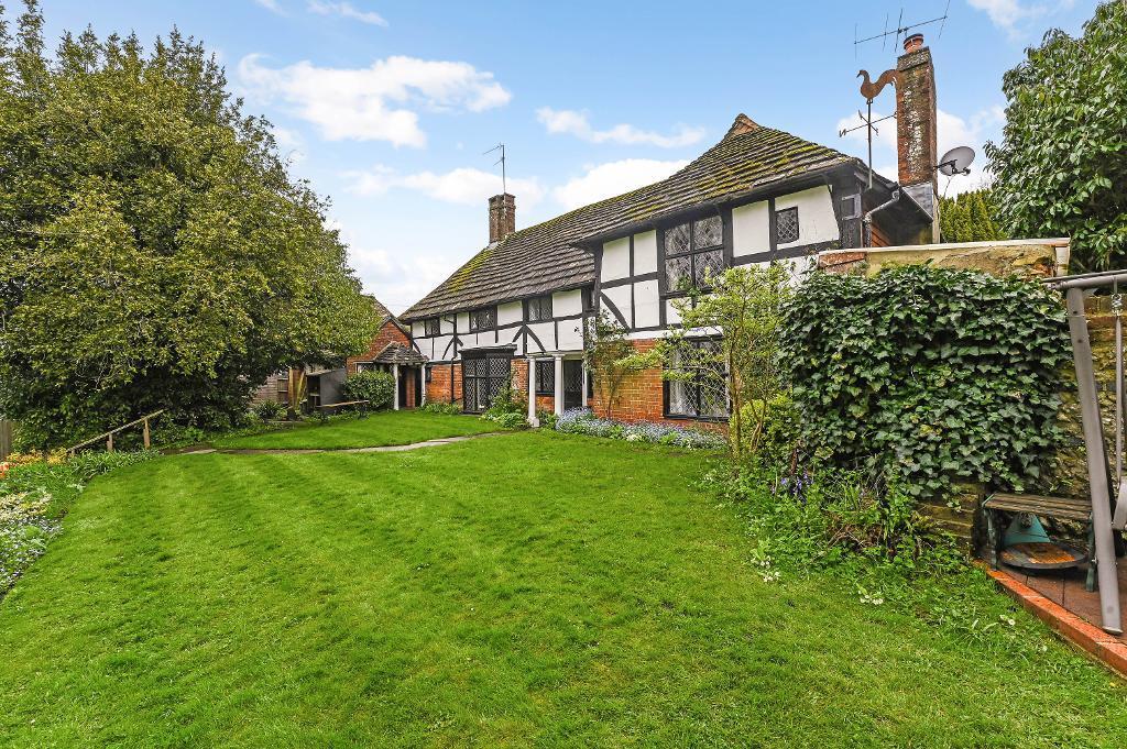 Jarvis Lane, Steyning, West Sussex... 4 bed detached house for sale £