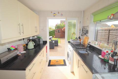 3 bedroom detached house for sale, Turnpike Drive, Warden Hills, Luton, LU3 3RG