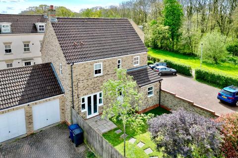 4 bedroom detached house for sale, Woodlands, Hinchingbrooke Park, Huntingdon.