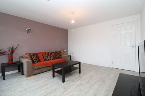 2 bedroom flat to rent, Callander Street, Glasgow, G20