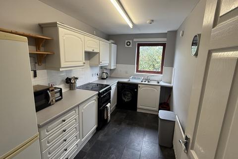 2 bedroom flat to rent, Callander Street, Glasgow, G20