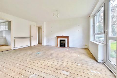 2 bedroom flat for sale, Rochester Court, Pevensey Garden, West Worthing, West Sussex, BN11