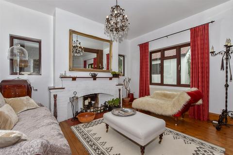 5 bedroom detached house for sale, London Road, Ditton, Aylesford, Kent