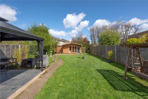 8a Hazel Road, Park Street, St Albans, AL2 2AJ