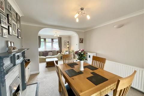 3 bedroom semi-detached house for sale, Treetown Crescent, Treeton, Rotherham, S60 5QE