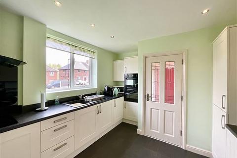 3 bedroom semi-detached house for sale, Glenholme Road, Stradbroke, Sheffield, S13 8QB