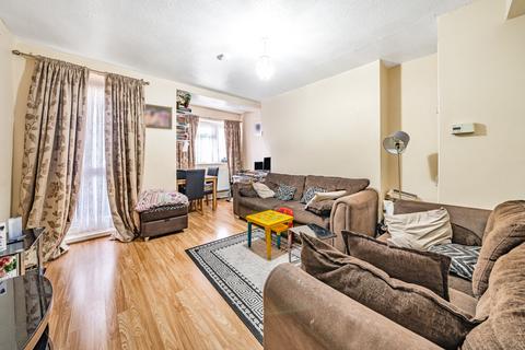 2 bedroom apartment for sale, Haymerle Road, Peckham, London