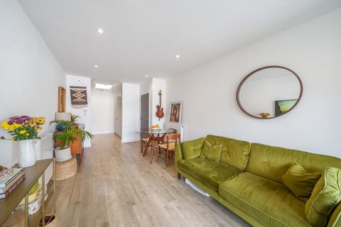 1 bedroom apartment for sale, Woods Road, Peckham, London